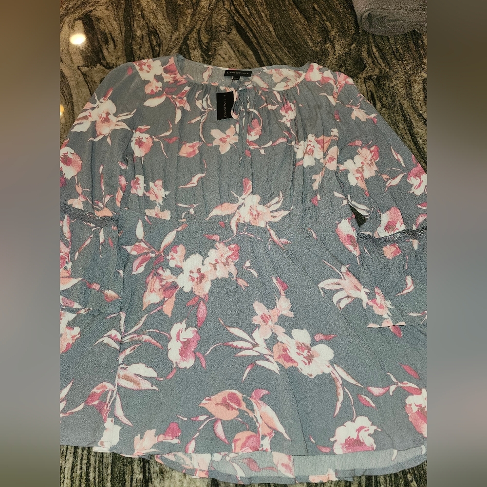 NWT Lane Bryant Women Floral Long Flared Sleeve Blouse Pink Size 14/16
